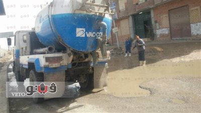 بالصور.. مياه الصرف الصحي تغرق شوارع شبرا الخيمة