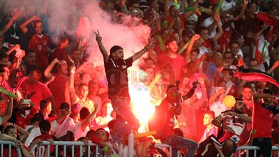 الجماهير تتسبب في إلغاء المؤتمر الصحفي عقب لقاء الكونغو