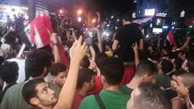 بالصور.. الجماهير تملأ شوارع الزقازيق بعد التأهل للمونديال