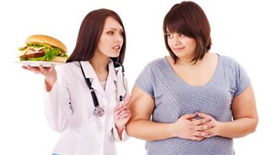 لتبدو أكثر شبابا.. اتبع نظامًا غذائيا يحتوي على سكريات أقل