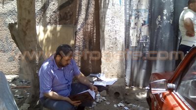 بالصور.. أولياء الأمور أمام لجان الثانوية: افرجها علينا يا رب