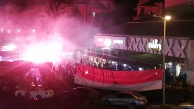 بالفيديو.. الألعاب النارية تضيء سماء بورسعيد بعد التأهل لكأس العالم