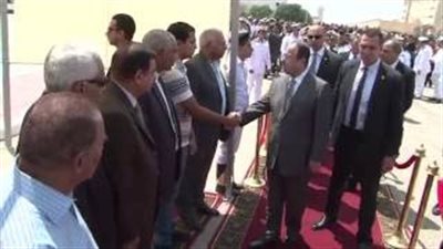 بالفيديو.. وزير الداخلية يتقدم الجنازة العسكرية لـ«شهيد أحداث رابعة»