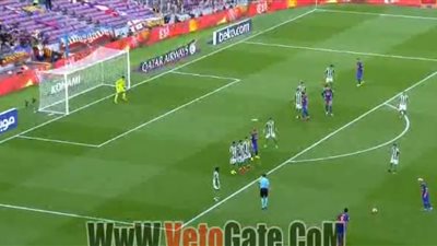 بالفيديو.. سواريز يتقدم بالهدف السادس لبرشلونة في ريـال بيتيس