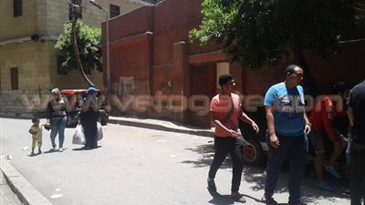 بالصور.. طلاب خليل أغا الثانوية: «امتحان الفلسفة حلو والكيمياء صعب»