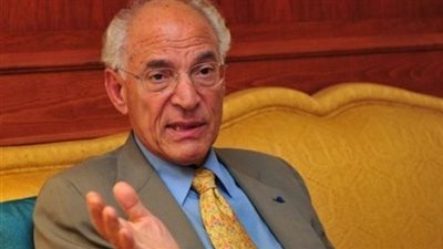 فاروق الباز: «التخطيط في إيد الشباب»