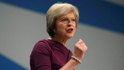 رئيسة الوزراء البريطانية تتعهد بإنهاء عجز الميزانية