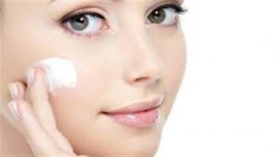 سكراب السكر والشوفان للحفاظ على نضارة بشرتك