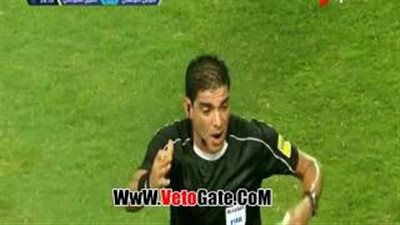 بالفيديو.. اشتباكات وضرب بالأيدي بين لاعبي المريخ والترجى