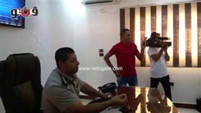 بالفيديو.. مدير مرور قنا: «لومعملتش شغلي همشي فورًا»