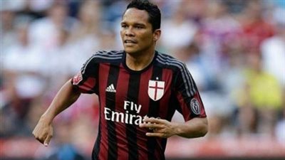 باكا يقود هجوم الميلان أمام يوفنتوس بالدوري الإيطالي