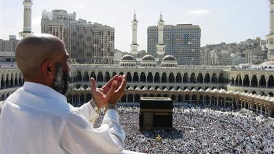 مصر للطيران: نسبة مقاعد حجاج السياحة لا تتعدى 3%