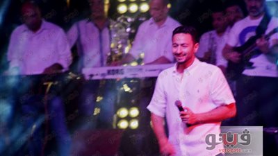 بالصور.. حمادة هلال يشعل حفل «بورتو مطروح» وسط تشديدات أمنية