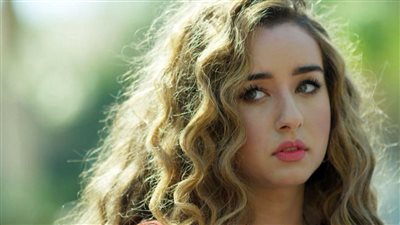 هنا الزاهد تتعاقد على بطولة فيلم سينمائي لبيتر ميمى