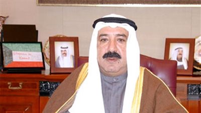 وزير شئون الديوان الكويتي يغادر القاهرة