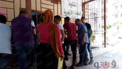 بالصور.. إقبال الطلاب على مكتب التنسيق الرئيسي بجامعة القاهرة