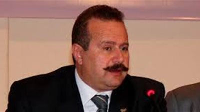 خالد زين يشن هجوما على وزير الرياضة