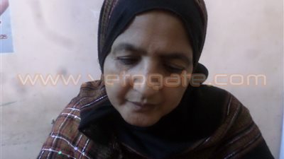 بالفيديو والصور.. تربي 9 أبناء وتهرب من ملاحقة الشرطة بعد تراكم ديونها