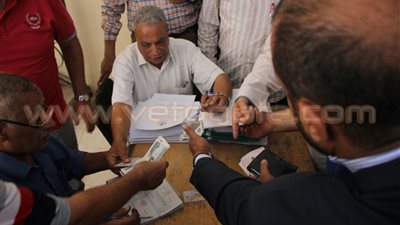 بالصور.. بدء مزاد علني على أراضي الدولة المستردة بـ3محافظات