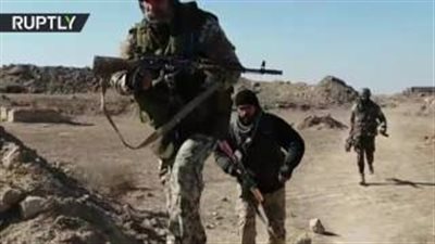 بالفيديو.. الجيش السوري يشن هجوما على تنظيم داعش في دير الزور