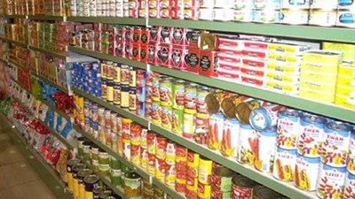 مسئول تمويني يوضح حقيقة خفض أسعار السلع الغذائية 30%