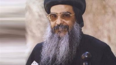 هدم جمعية قبطية يهدد بفتنة فى الفيوم.. أهالى قرية فانوس: المكان محل تجارى.. الأقباط: لدينا تراخيص وكنا نصلى فيه.. الأب أرميا: تابع لجمعية عجايبى