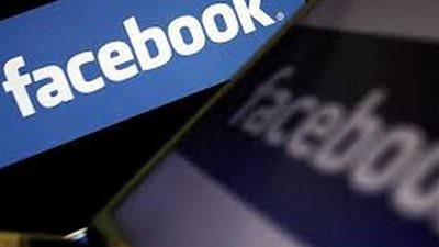 «فيس بوك» يبدأ دعم لغة أبل للبرمجة «سويفت»