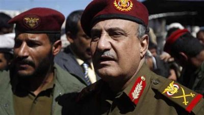 وزير الدفاع اليمني: لا مجال لأي قوى تحاول الخروج على القانون