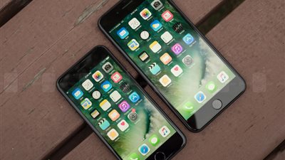 96 % معدل الولاء لآي فون مقابل 77 % لـ سامسونج