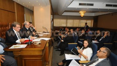 خلافات حادة في اجتماع «موازنة النواب» بسبب «القيمة المضافة»