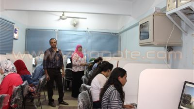 373 طالبا يبدءون اختبارات القدرات للالتحاق بمدرسة المتفوقين بأسيوط