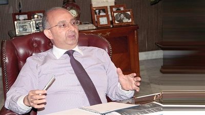 مجدي طلبة: المهم ضبط سعر الصرف وليس مرتبتنا في تقرير البنك الدولي