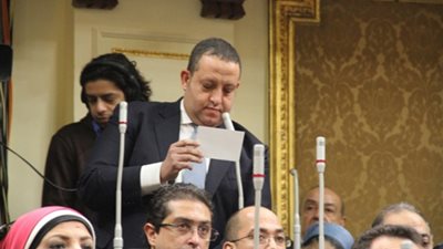 نائب: تعيين مسئول عن مواجهة الفساد بكل وزارة لن يضيف جديدا