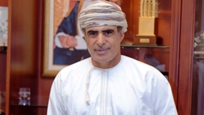 إيران وعمان تتفقان على إبعاد الإمارات عن مسار خط أنابيب غاز