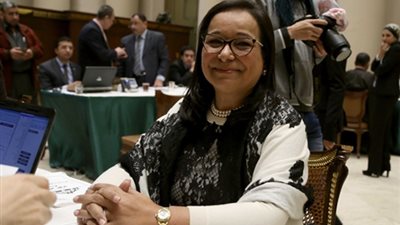 أنيسة حسونة ردا على تصريح رئيس الوزراء: «لو ملقتش سكر أتصل بيك»