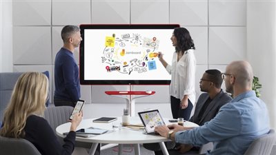 بالفيديو.. جهاز جديد لجوجل بديلا للسبورة التقليدية