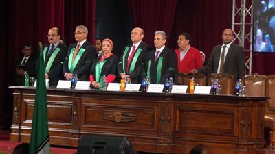 محمد سراج الدين: «تركت الفنية العسكرية لدراسة الطب»