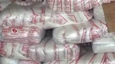 ضبط صاحبي محل بقالة لتصرفهما في 7 أطنان سلع تموينية بالشرقية