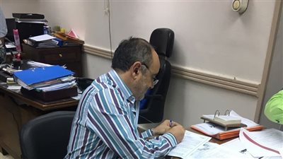 بالصور.. عمرو السعيد يتقدم بأوراق ترشحه لرئاسة الصيد