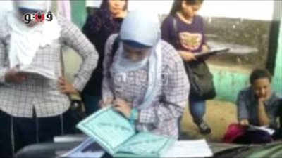 بالفيديو.. تأخر دخول طلاب ثانوية قومية العجوزة إلى اللجان