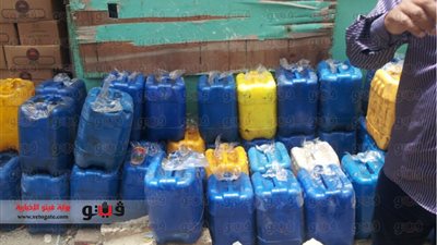 بالصور.. ضبط 890 لتر زيت طعام منتهى الصلاحية بالدقهلية