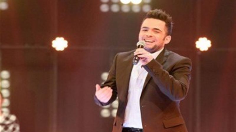 الفنان الشاب محمود