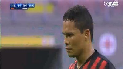 بالفيديو.. «باكا» يتقدم بالهدف الثالث لـ«ميلان» في مرمى تورينو