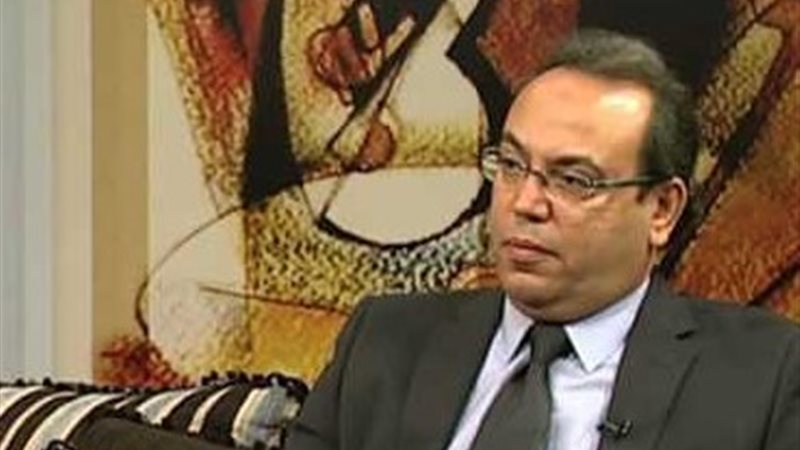 الدكتور ياسر سهيل