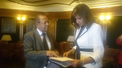 نبيلة مكرم تستقبل وزير المغتربين اليمني