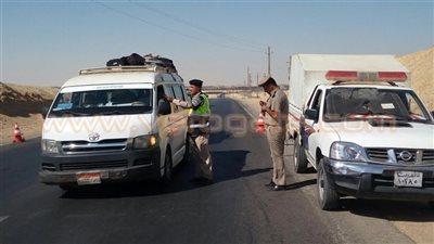 حملة مرورية على الطرق الصحراوية والسريعة بقنا
