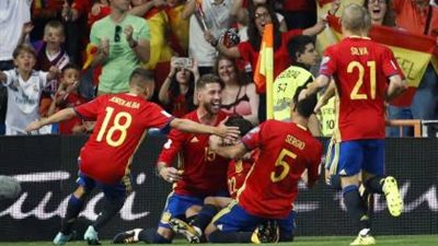 إسبانيا تفوز على إسرائيل وإيطاليا على ألبانيا في تصفيات المونديال