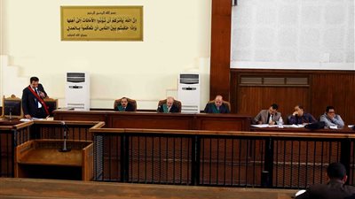 تأجيل محاكمة عبد الله شحاتة وآخرين بـ 