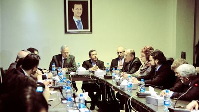 رئيس «خارجية البرلمان السوري» يلتقي وفدا أوروبيا لبحث أوضاع دمشق