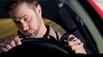 76% من الفرنسيين يرتكبون أخطاء أثناء قيادة السيارت